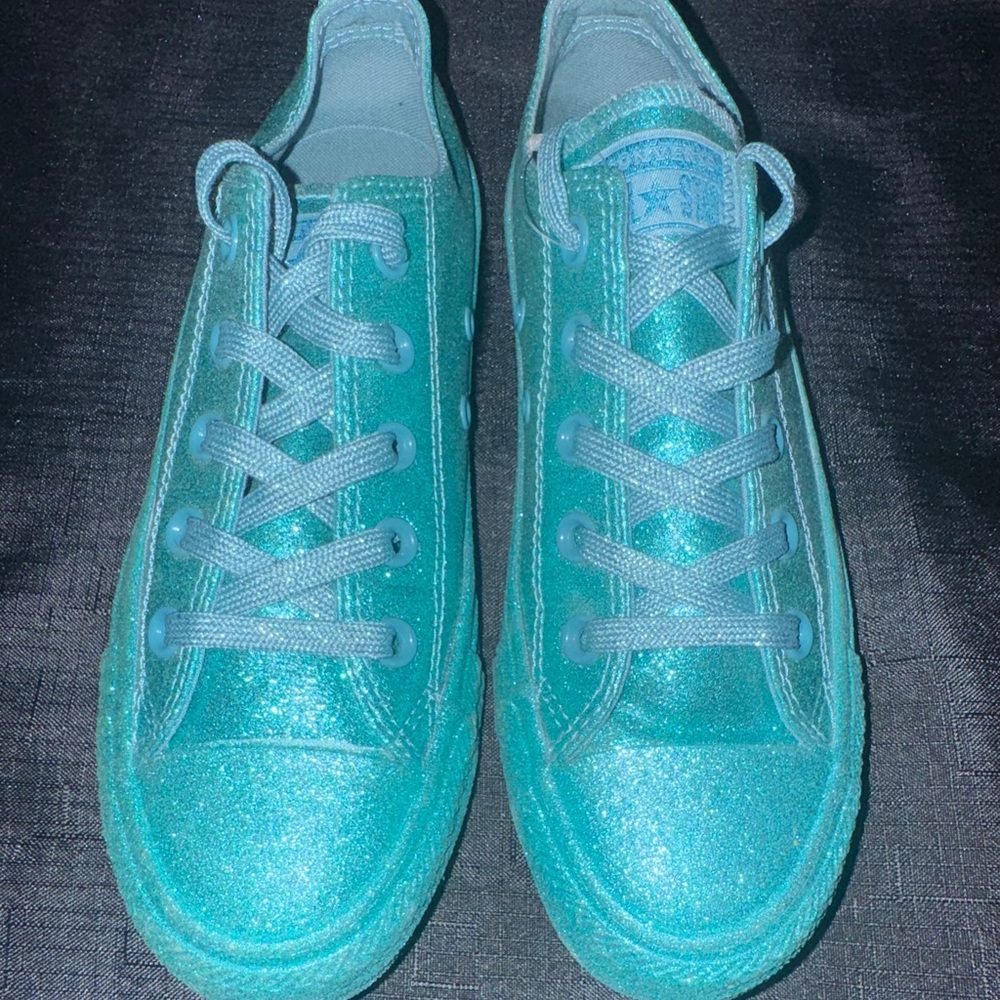 Converse Glittery Teal Sneakers Women  Size 6 Men size 4